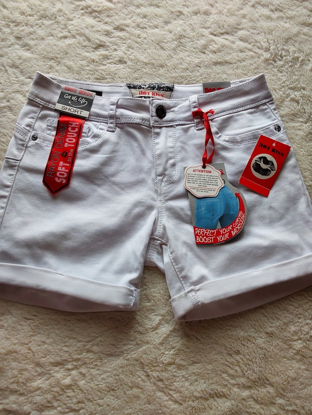 🌺 NWT Hot Kiss White Brushed Denim Cuffed Shorts